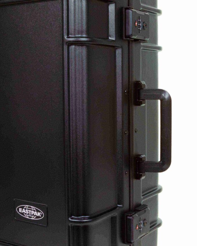 RESIST’R CASE L RESIST’R CASE L