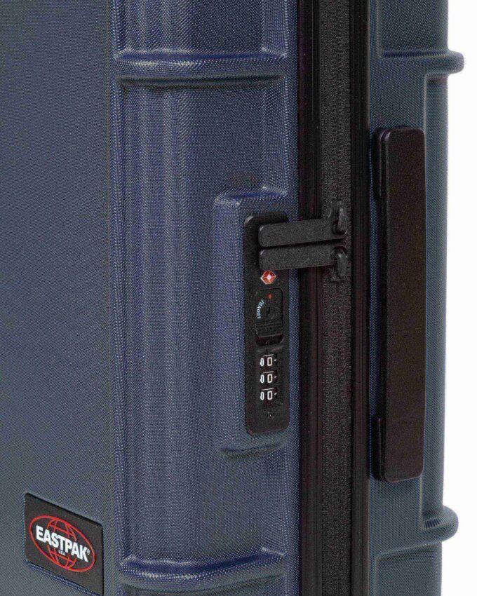 RESIST’R ZIP CABIN