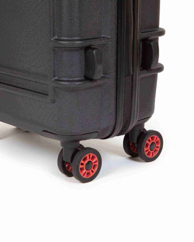 RESIST’R ZIP CABIN